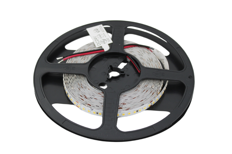 COLORS LED-Band 24 VDC, 17,3 W/m, 6000 K, IP20, Cri > 90, 1810 lm/m, 168 SMD/m